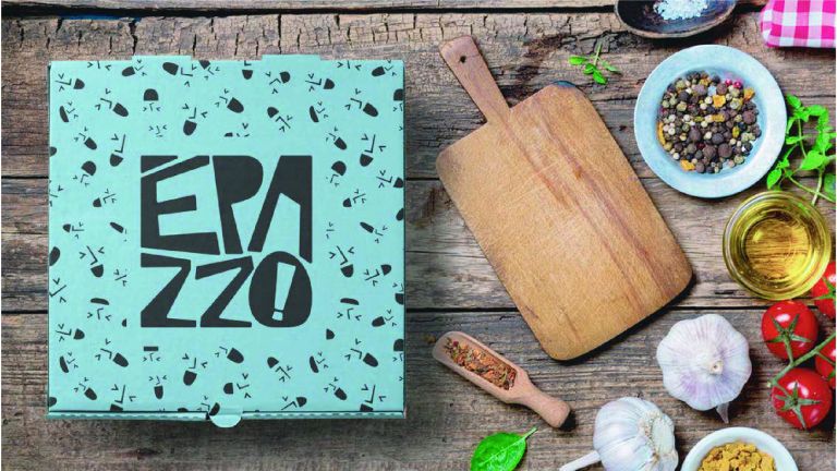 É Pazzo destaca como restaurante italiano con fuerte identidad visual en Valencia.